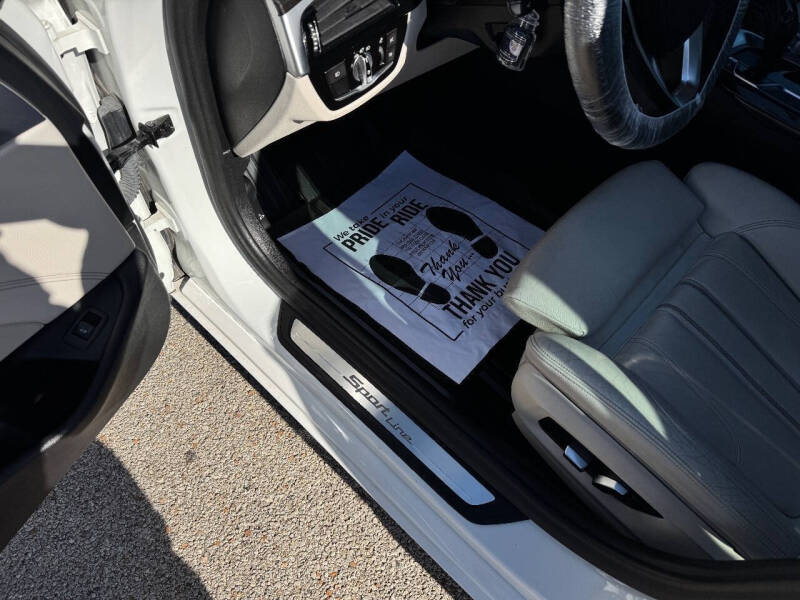 2018 BMW 5 Series 540i