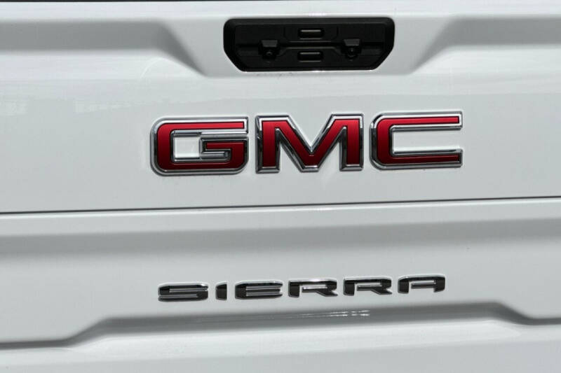 2023 GMC Sierra 1500 Elevation Standard