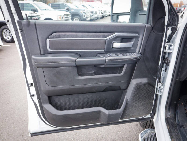 2024 RAM 3500 Big Horn