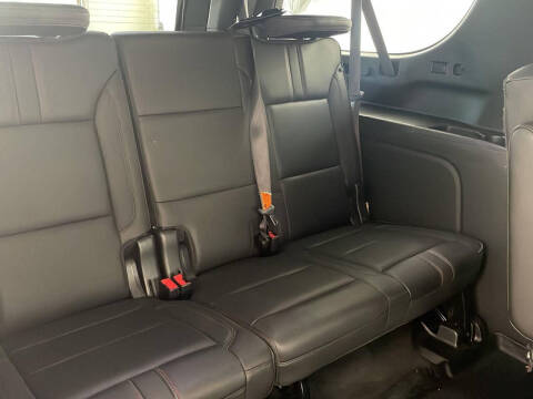 2022 Chevrolet Suburban RST