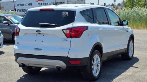 2019 Ford Escape SE