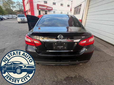2016 Nissan Altima 2.5 SR