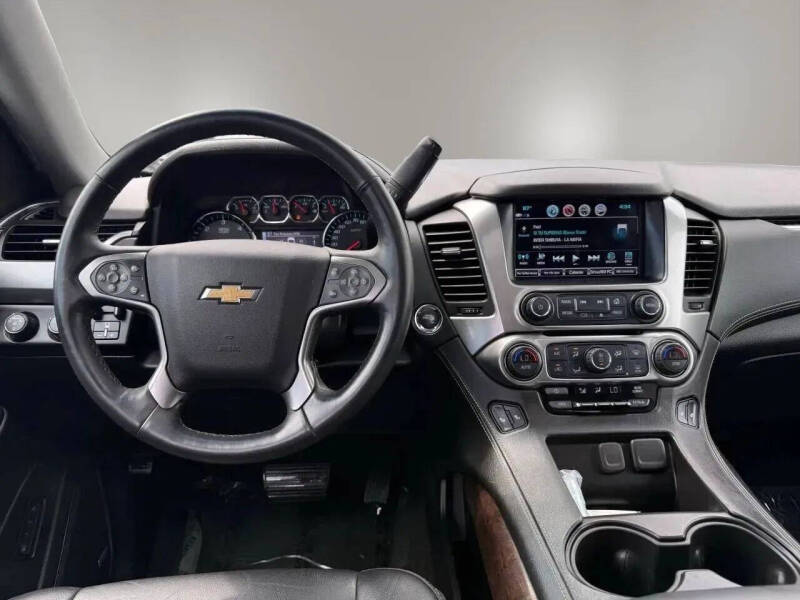 2018 Chevrolet Suburban LT