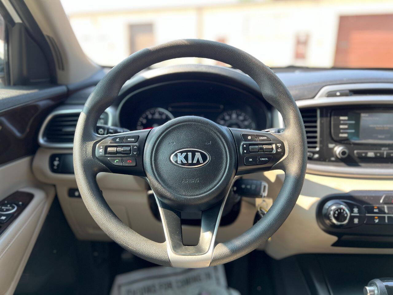 2017 Kia Sorento for sale at Ideal Cars LLC in Skokie, IL