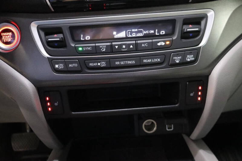 2022 Honda Pilot SE