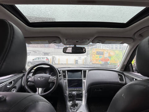 2014 Infiniti Q50 Premium