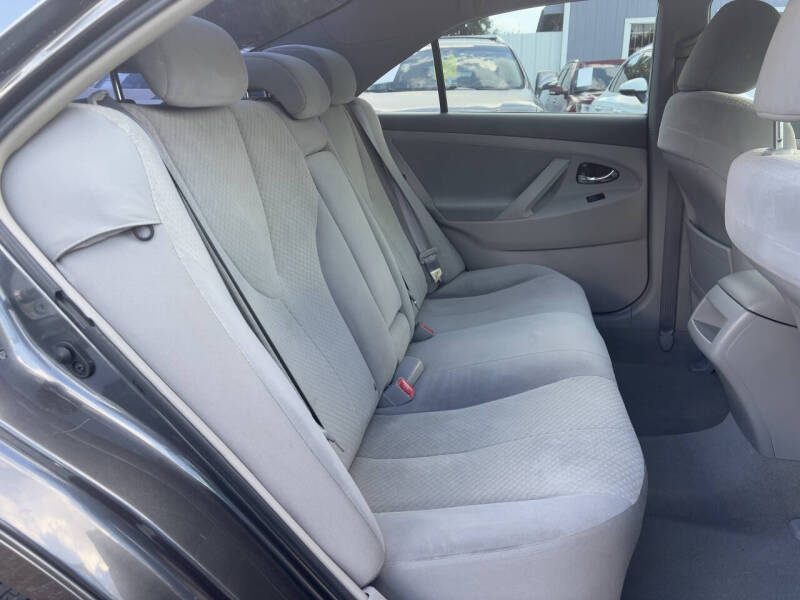 2009 Toyota Camry LE