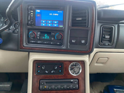 2005 Cadillac Escalade ESV Platinum Edition