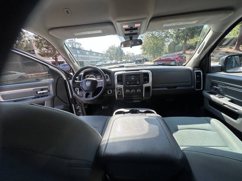 2019 RAM 1500 Classic SLT