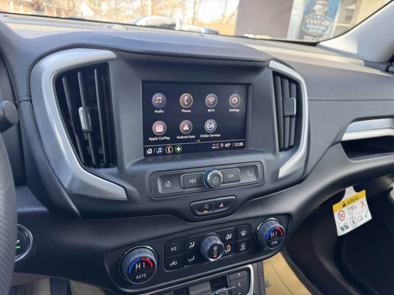 2022 GMC Terrain SLE