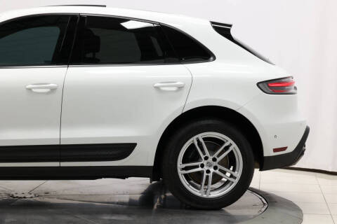 2022 Porsche Macan