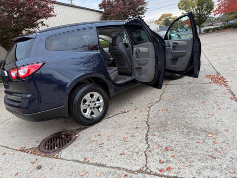 2015 Chevrolet Traverse LS