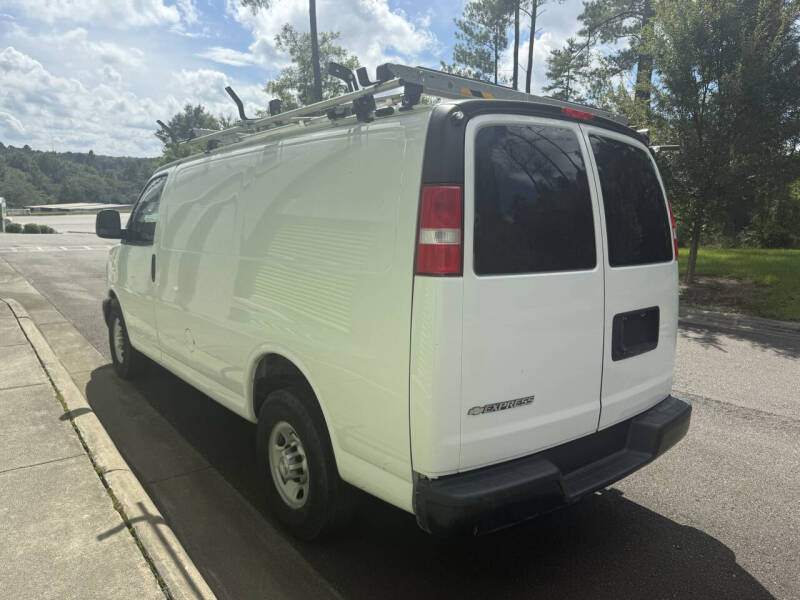 2017 Chevrolet Express 2500