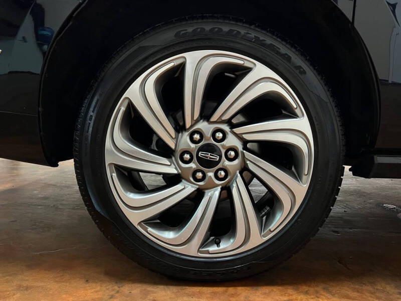 2022 Lincoln Navigator L Reserve