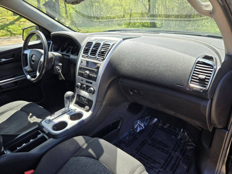 2011 GMC Acadia SLE