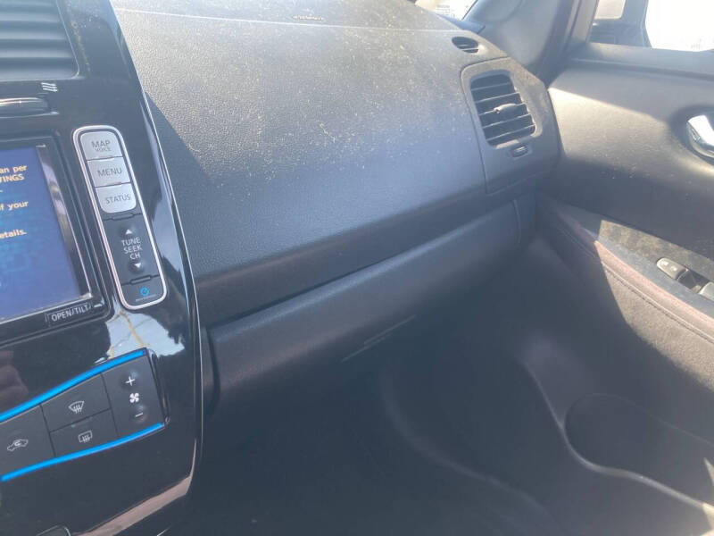 2013 Nissan LEAF SV