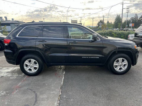 2016 Jeep Grand Cherokee Laredo