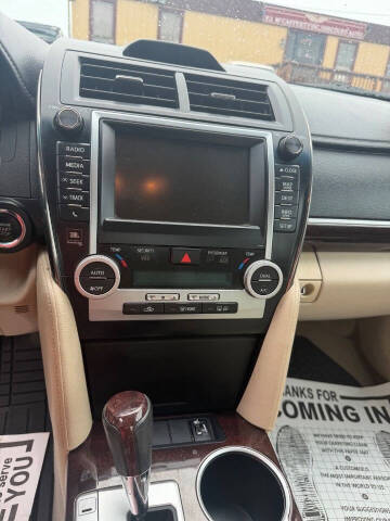 2013 Toyota Camry SE V6