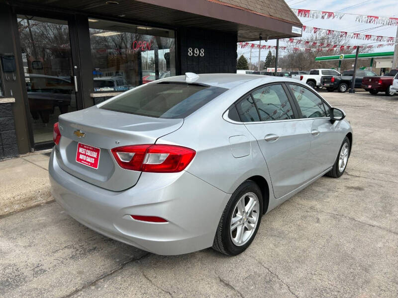 2017 Chevrolet Cruze LT Auto