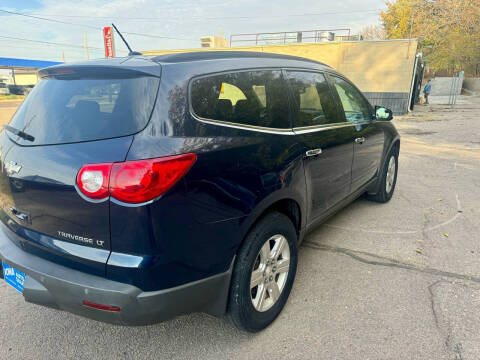 2010 Chevrolet Traverse LT