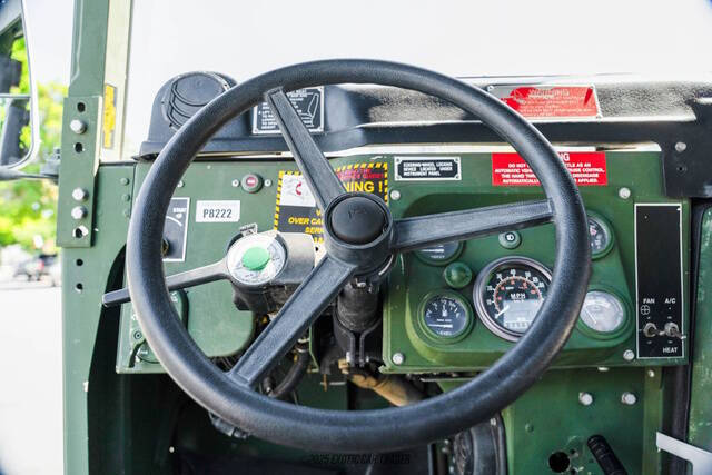 2008 AM General Hummer