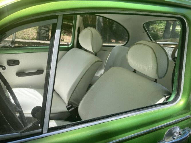 1977 Volkswagen Beetle