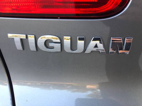 2010 Volkswagen Tiguan S