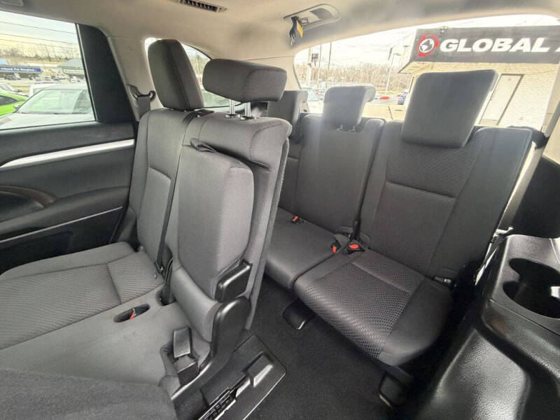 2018 Toyota Highlander LE