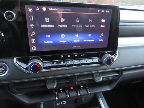 2024 Chevrolet Colorado LT