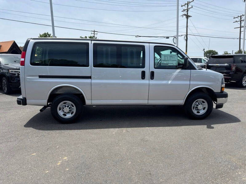 2026 Chevrolet Express 2500
