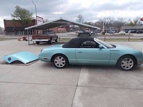 2002 Ford Thunderbird