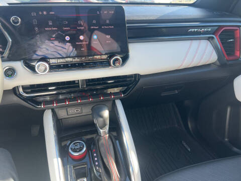 2023 GMC Canyon AT4X