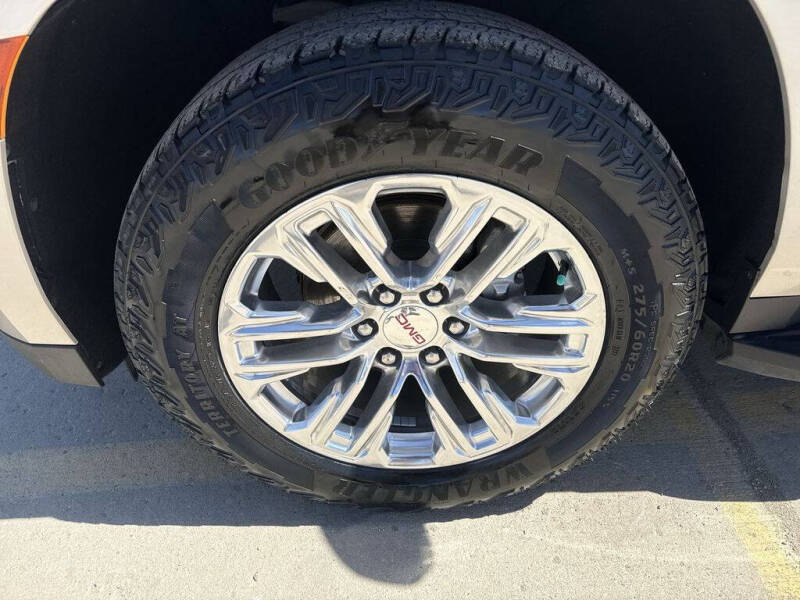 2021 GMC Yukon XL SLT