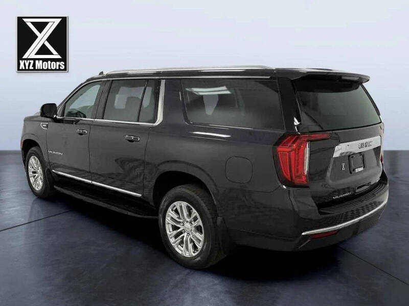 2023 GMC Yukon XL SLT