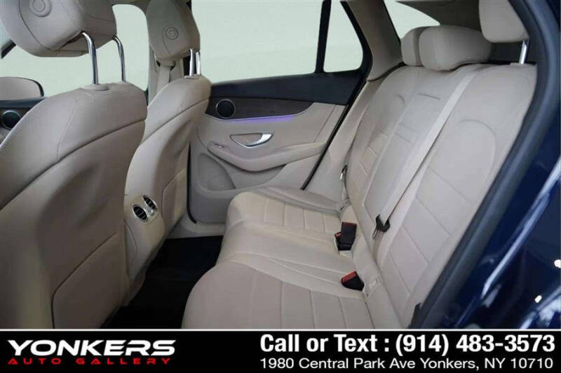 2022 Mercedes-Benz GLC GLC 300 4MATIC