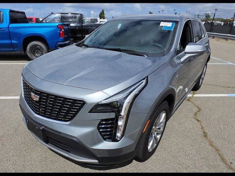 2023 Cadillac XT4 Premium Luxury