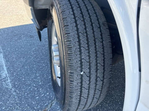 2023 GMC Savana 2500