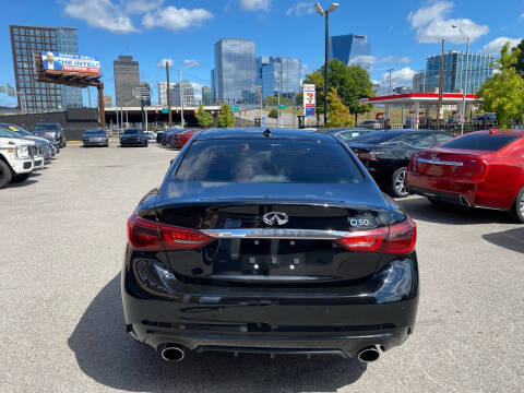 2022 Infiniti Q50 Luxe