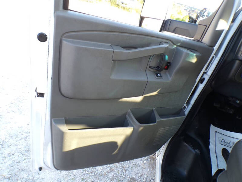 2022 GMC Savana 3500