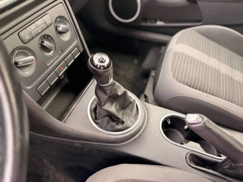 2012 Volkswagen Beetle