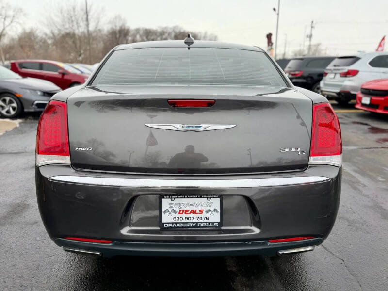 2016 Chrysler 300 C