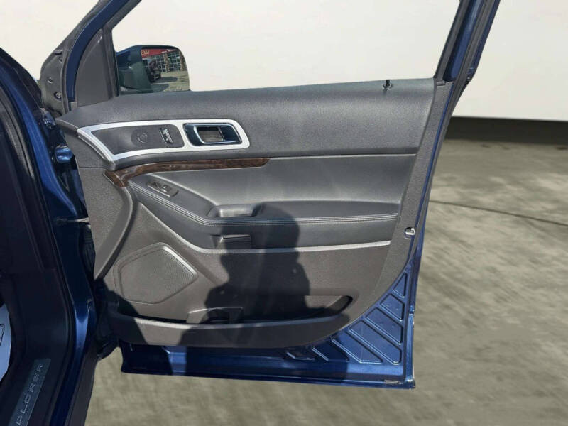 2012 Ford Explorer Limited