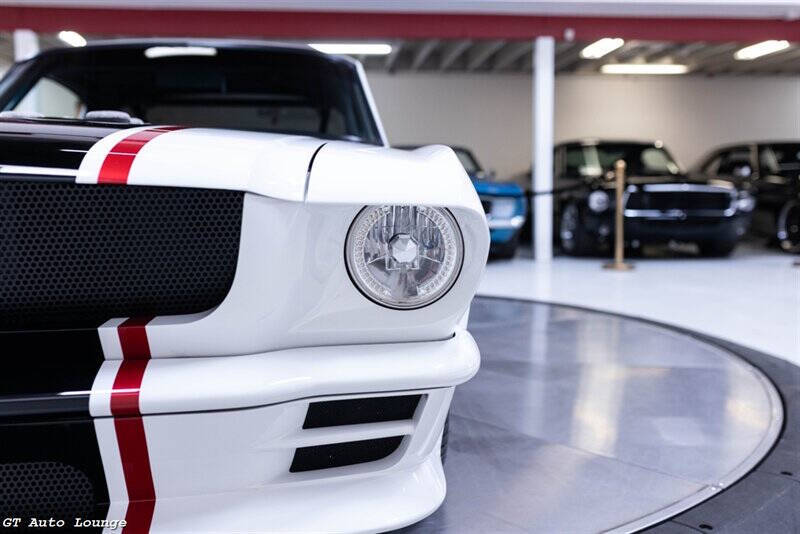 1965 Ford Mustang 18
