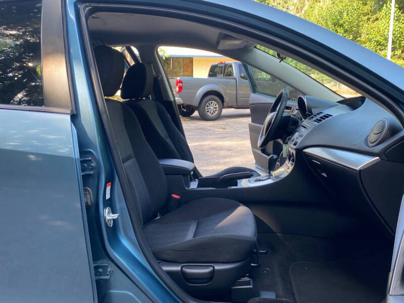 2010 Mazda MAZDA3 i Sport