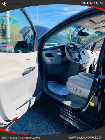 2014 Toyota Sienna