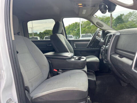 2022 RAM 1500 Classic SLT