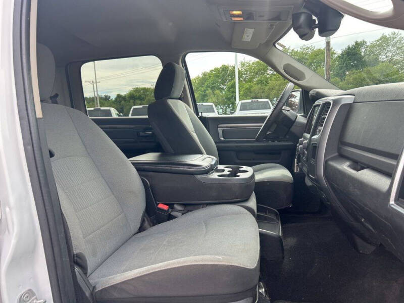 2022 RAM 1500 Classic SLT