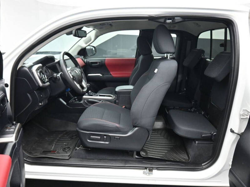 2021 Toyota Tacoma SR5 V6