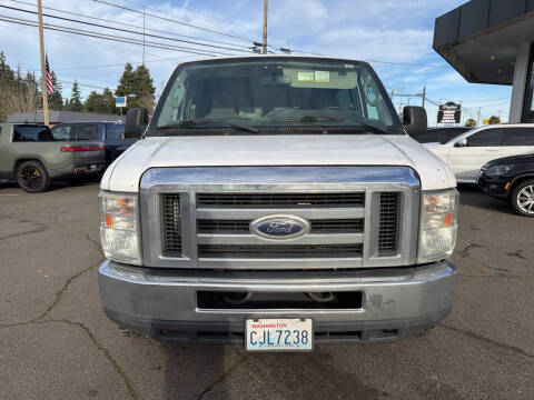 2012 Ford E-Series E-350 SD XLT