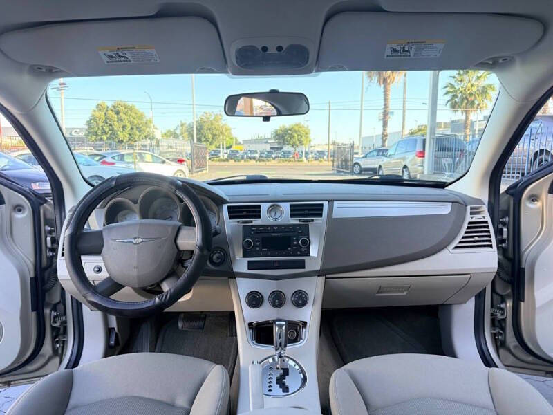 2009 Chrysler Sebring LX